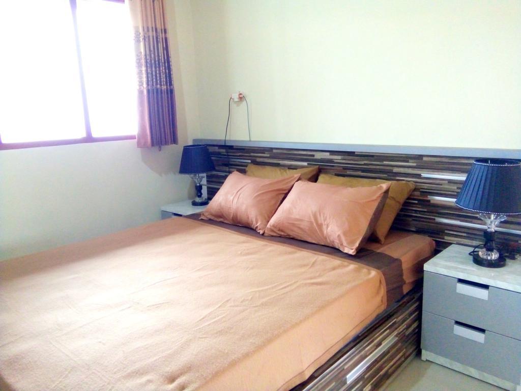 Rest Area 88 Guest House เตจากูลา ภายนอก รูปภาพ