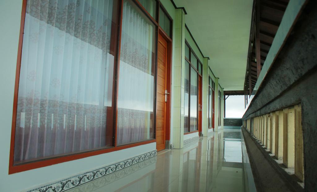 Rest Area 88 Guest House เตจากูลา ภายนอก รูปภาพ