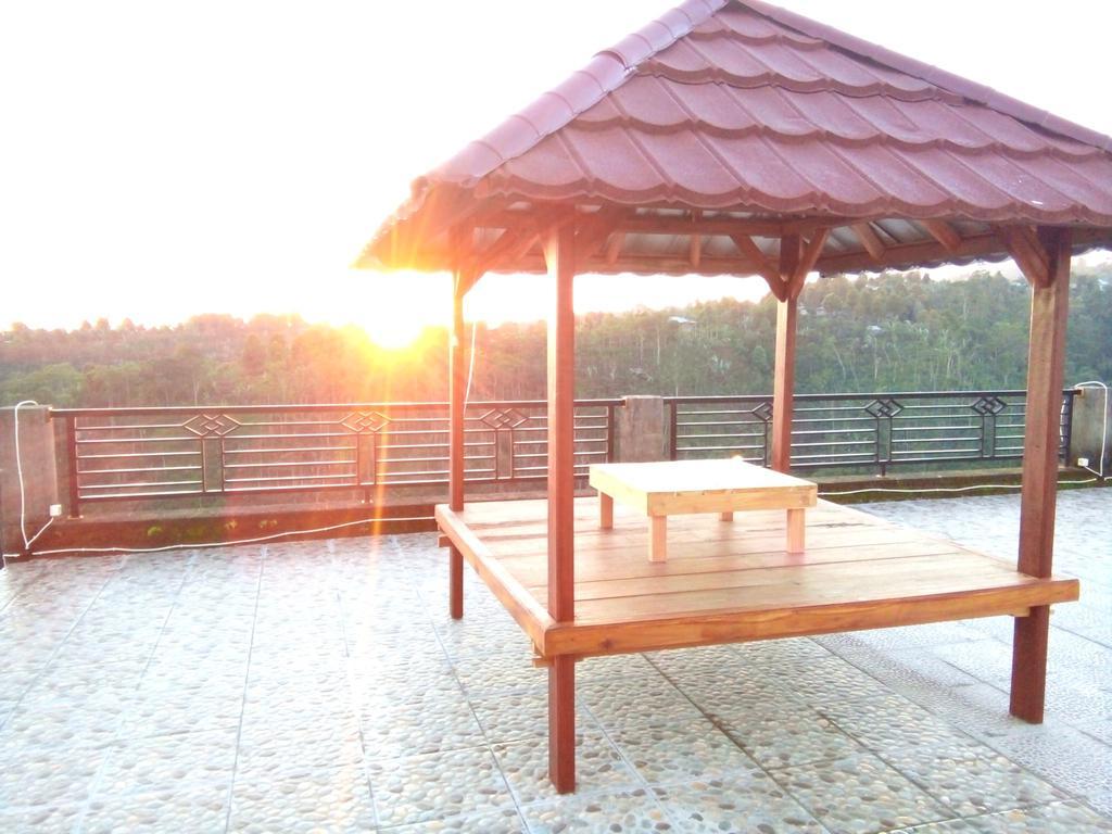 Rest Area 88 Guest House เตจากูลา ภายนอก รูปภาพ
